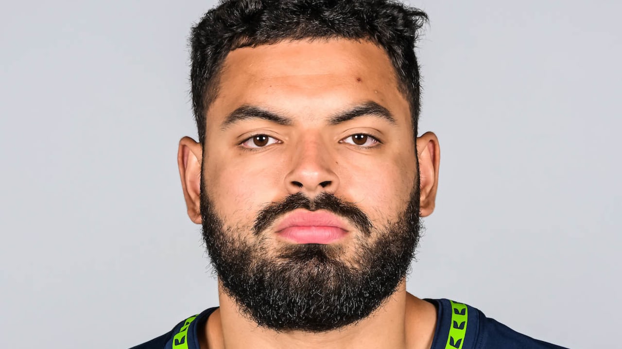 Seattle Seahawks offensive lineman Abraham Lucas is pictured during an NFL  football game against the Atlanta Falcons, Sunday, Sept. 25, 2022, in  Seattle. The Falcons won 27-23. (AP Photo/Stephen Brashear Stock Photo -  Alamy