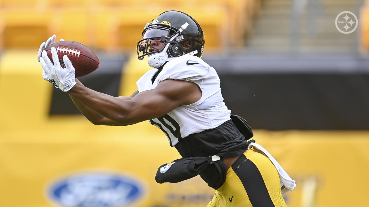 PHOTOS: Steelers Camp - August 17