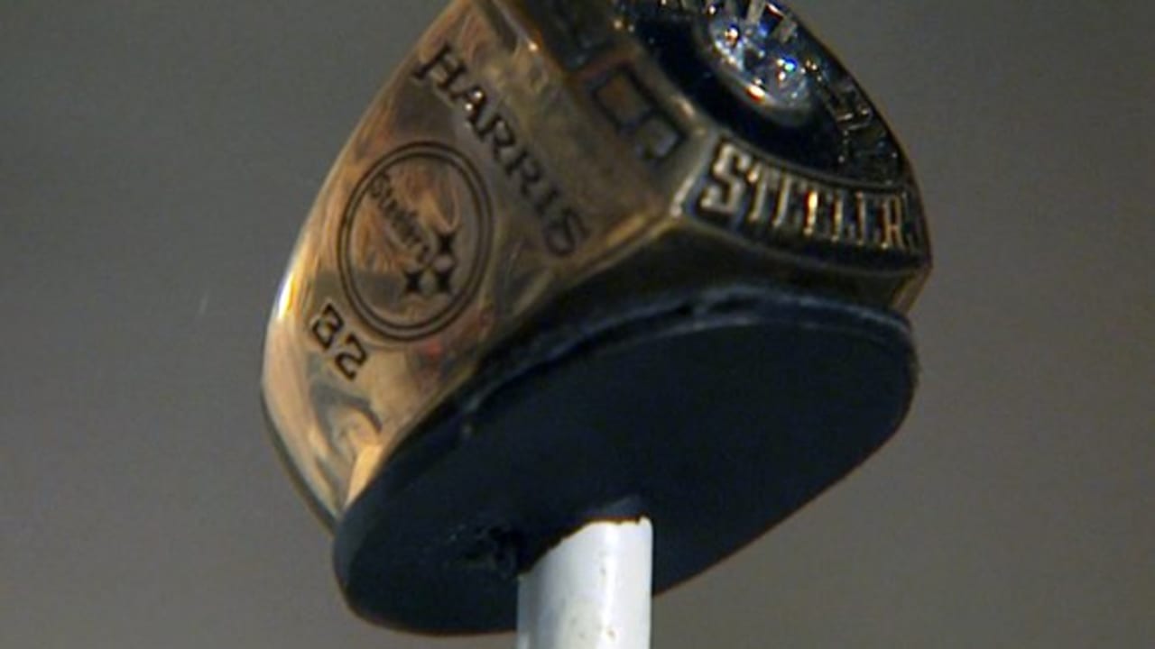 Franco Harris' Super Bowl rings now on display at Pittsburgh