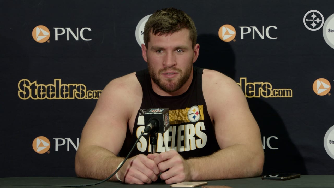 tj watt no shirt