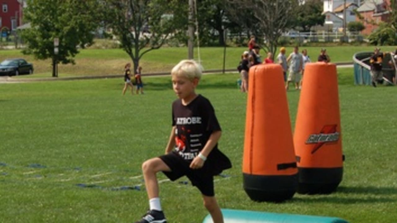 Miami Dolphins Host Gatorade Junior Training Camp