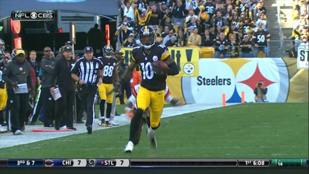 Pittsburgh Steelers' Martavis Bryant (10) muffs a kickoff, but