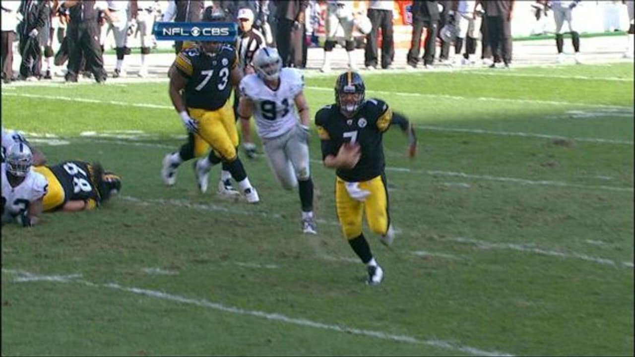 Roethlisberger runs for touchdown