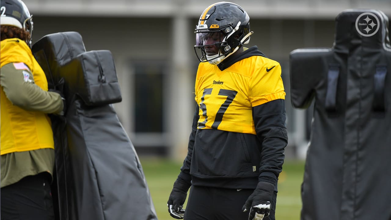 Steelers Rumors: Cut James Pierre For A Backup Center? + The