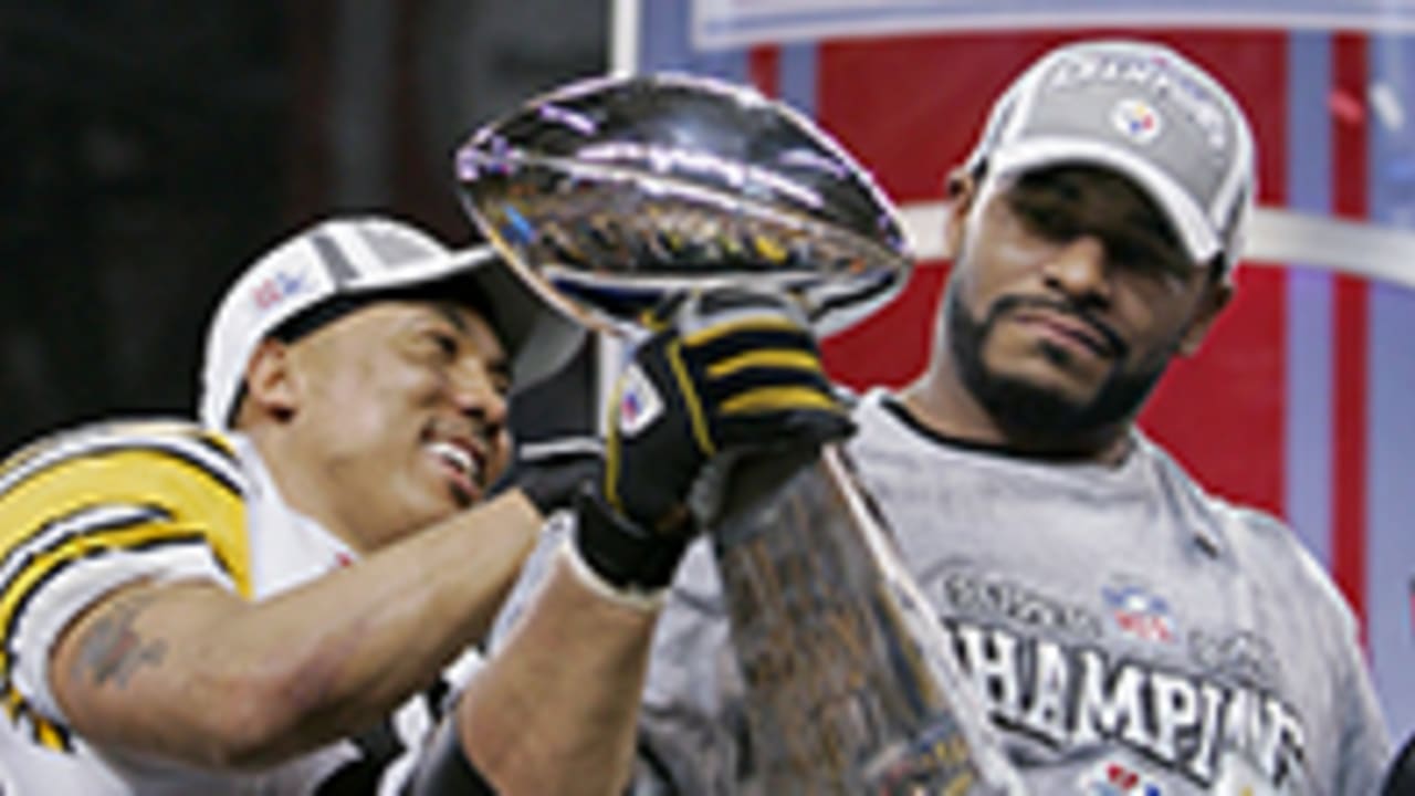 Pittsburgh Steelers wide receiver Hines Ward (86), celebrates with teammate  Verron Haynes after Ward caught a 17-touchdown pass in the second quarter  against the Denver Broncos in the the AFC Championship game.