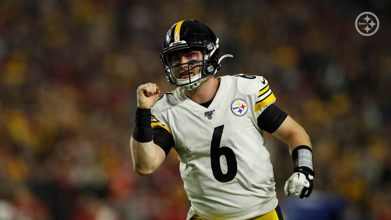 Steelers defeat Cardinals, 23-17