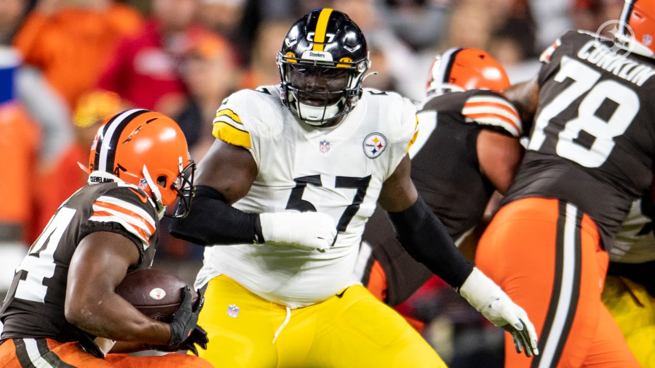 Steelers 2022 Exit Interviews: Kevin Dotson and Tyson Alualu