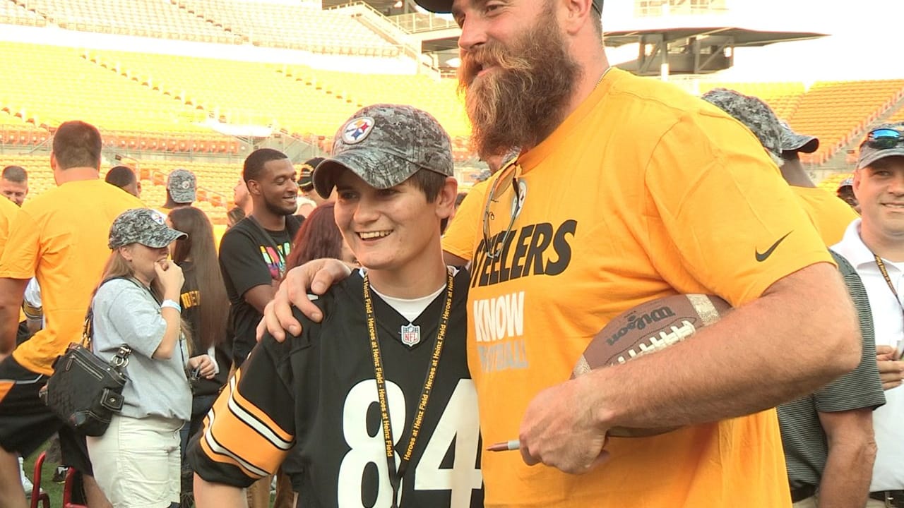 Steelers' Dominate Retired 7th Rounder, Brett Keisel Explained How An  Inspiring Parking Lot Conversation With Dan Rooney Changed His Career