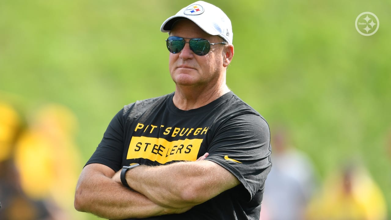 Kevin Colbert is immersed in new role with the Steelers, helping