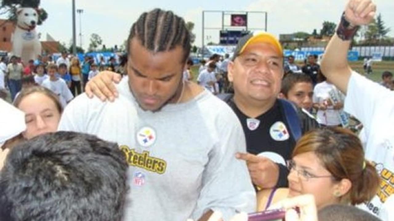 2010 Youth Football Camp in Mexico