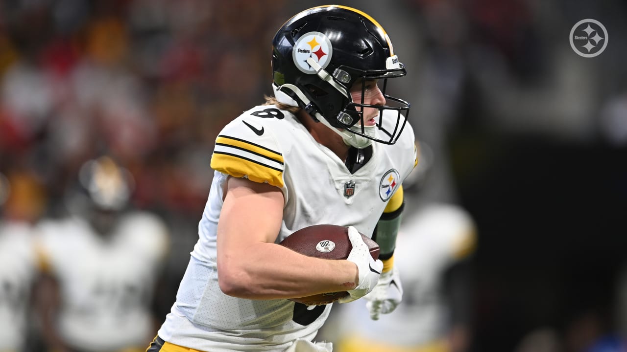 Plays of the Year: Pickett, Johnson connect on Steelers longest pass play  to-date in Week 10 - Steel City Underground