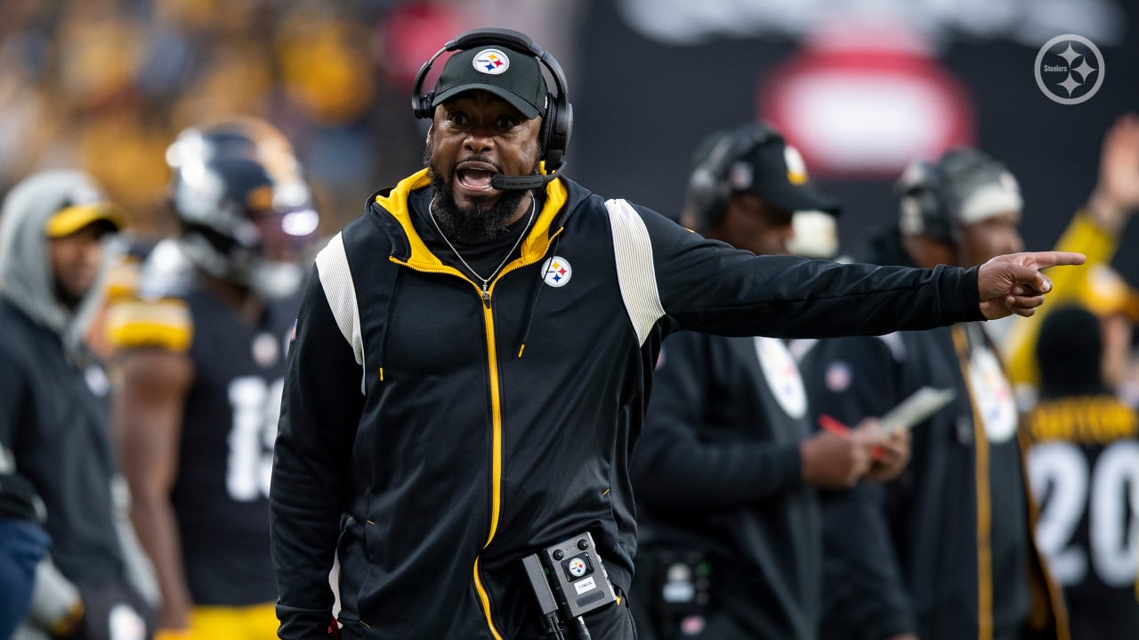 Steelers news: Brian Flores departure leaves job opening, 2022 re-draft,  and more