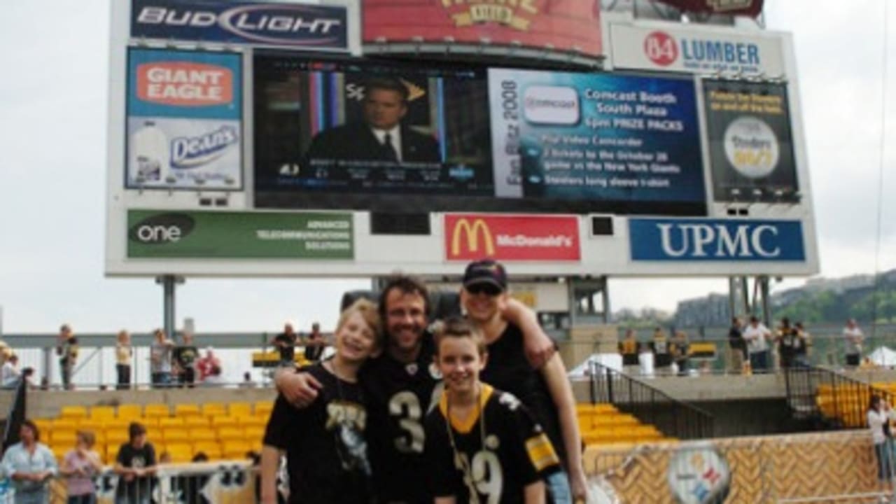 Heinz Field Seat Painting Dispute Pittsburgh Steelers NFL –