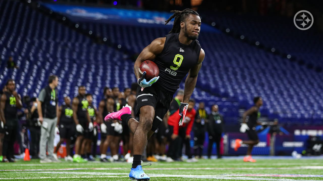 2022 NFL Draft Scouting Report: Georgia RB James Cook