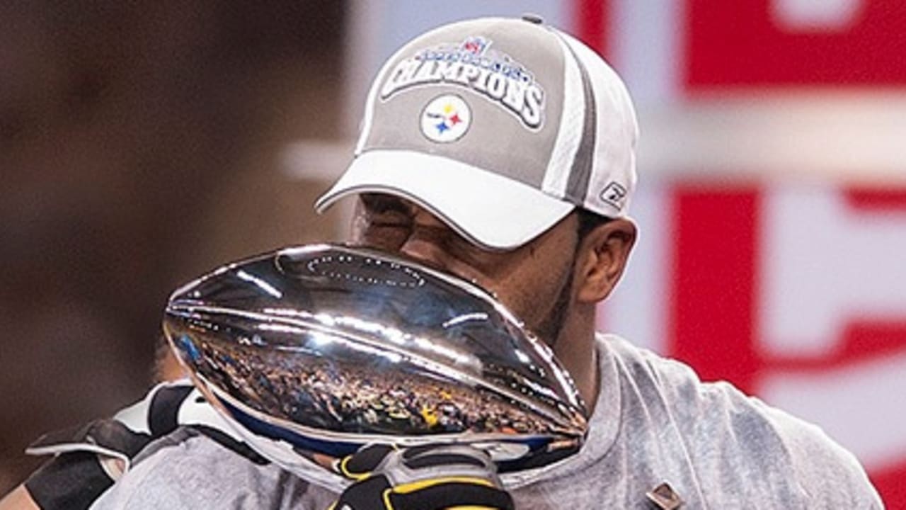 Super Bowl trophy yanked from Seahawks' hands