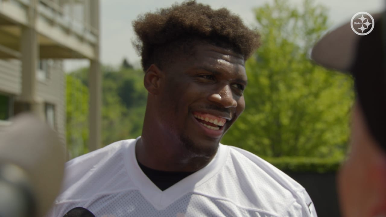 WATCH: Steelers rookies Darnell Washington, Nick Herbig shining early in  training camp