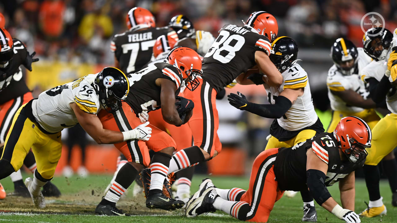 Browns vs Steelers game live score, updates on Monday Night Football