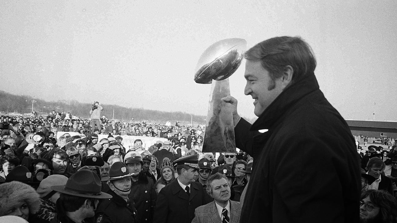 Photos: Super Bowl IX – Pittsburgh Steelers and Minnesota Vikings