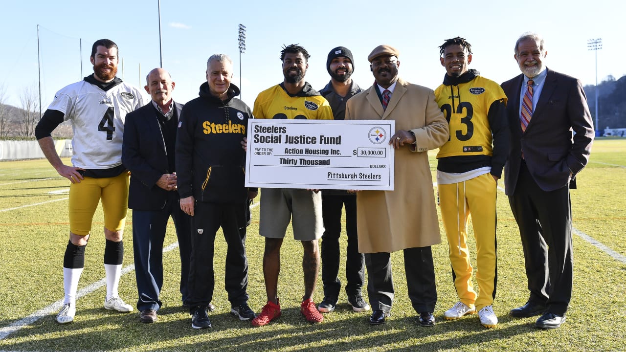 Steelers' Timmons embraces importance of helping community