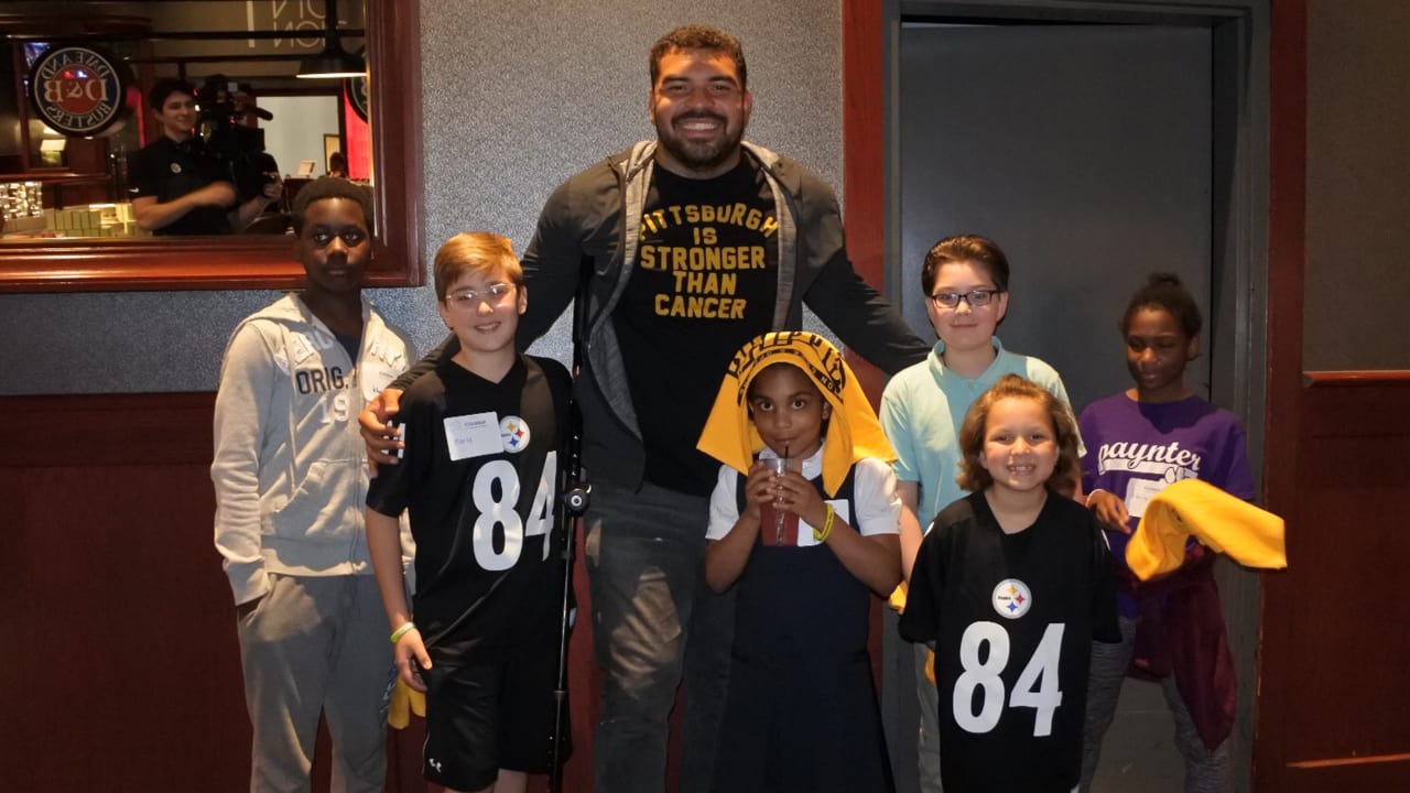 Cameron Heyward, family celebrate birth of daughter 