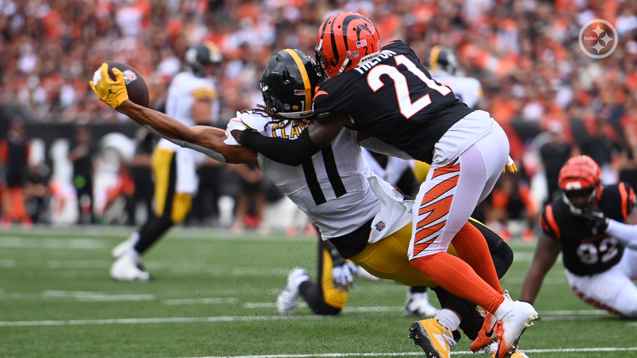 Steelers' George Pickens makes insane one-handed catch vs. Browns