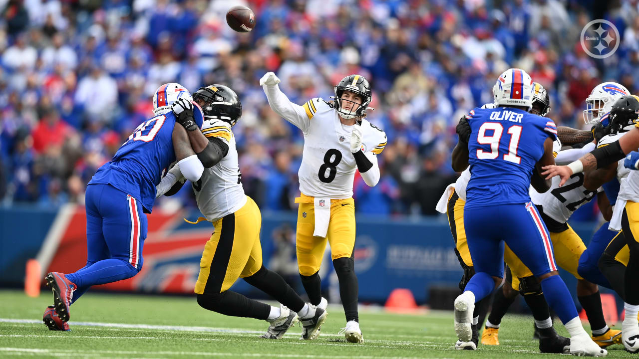 Buffalo Bills running back Devin Singletary (26) runs with the ball during  the first half of an NFL football game against the Pittsburgh Steelers in  Orchard Park, N.Y., Sunday, Oct. 9, 2022. (