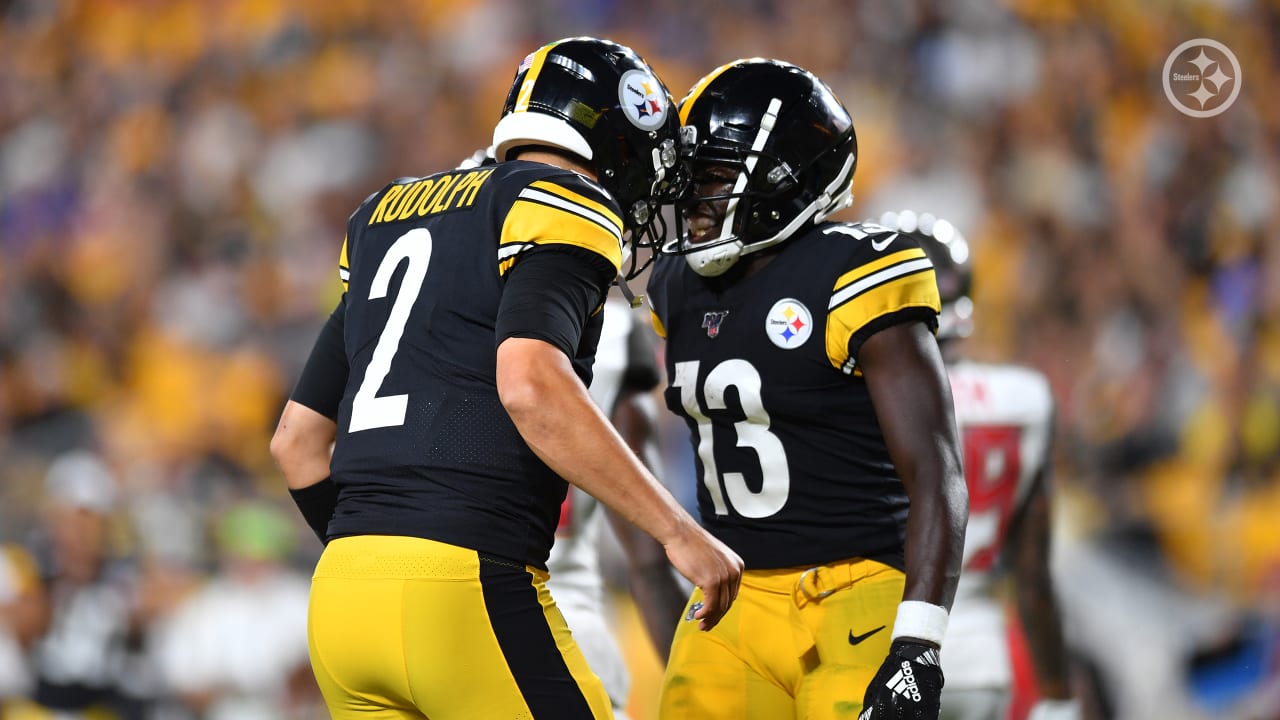 Dobbs, Rudolph lead Steelers to 30-28 win against Bucs