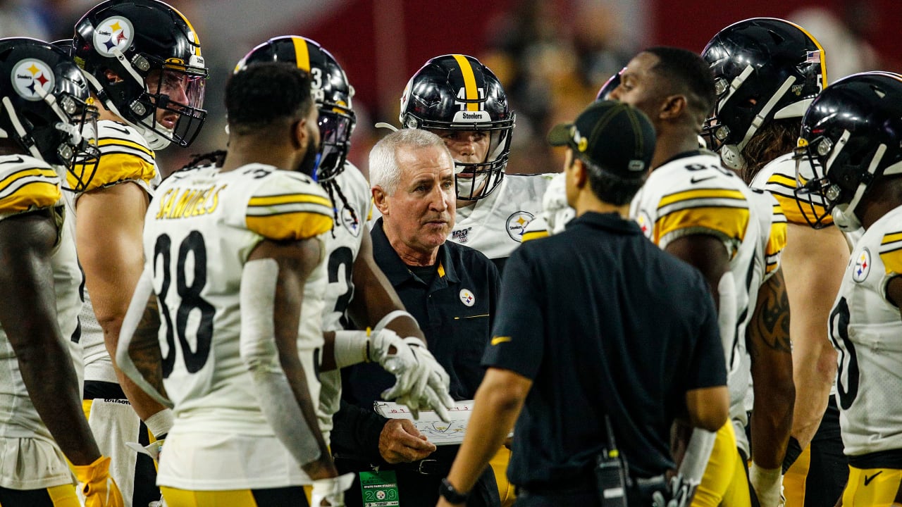 Gerry Dulac: Steelers find their 'mojo' by putting Kenny Pickett on the  move in Las Vegas