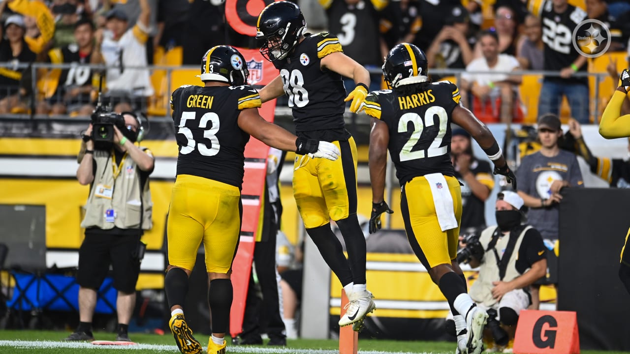 The Steelers put an end to JuJu Smith-Schuster's pregame TikTok-ing