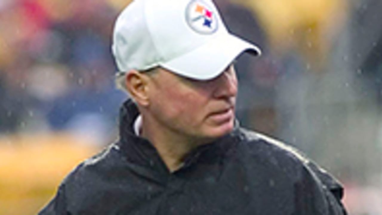 Dr. James Bradley honored at AOSSM annual meeting