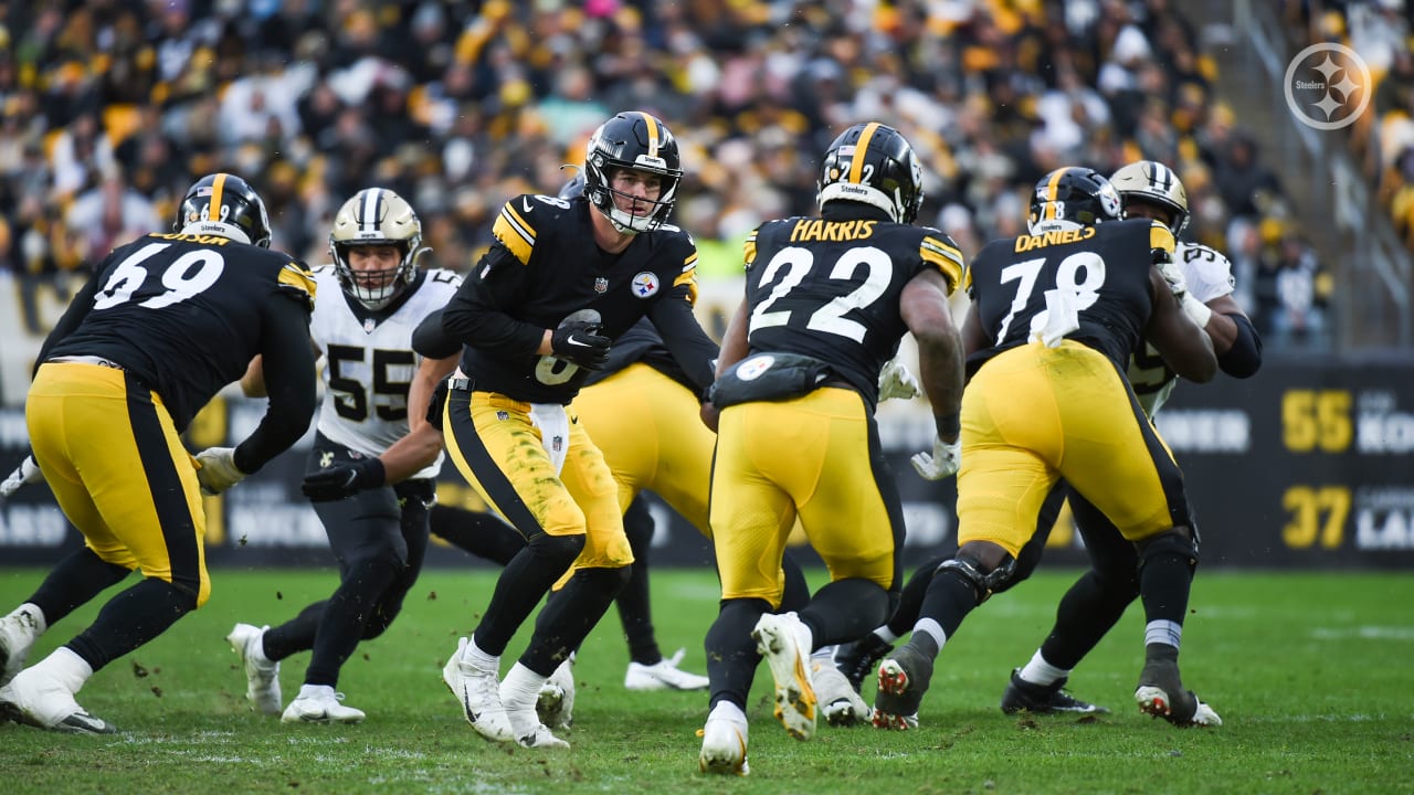 Steelers hope to keep ground game momentum going