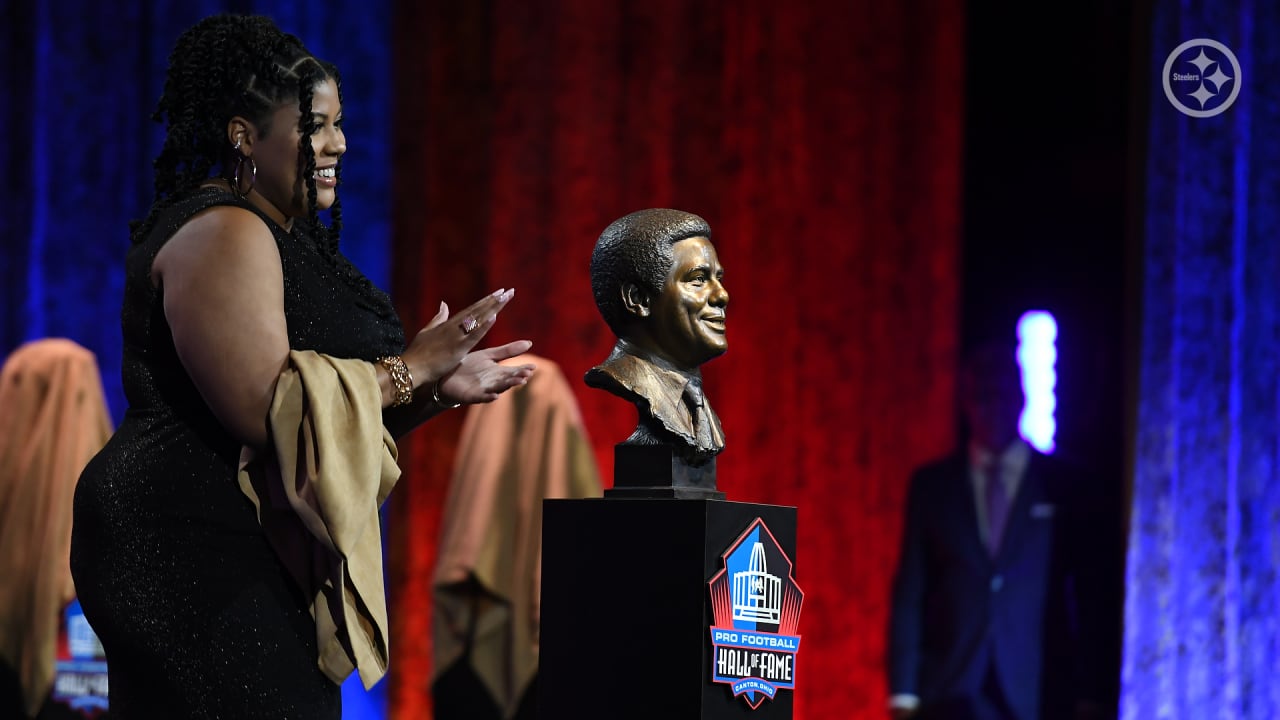 Pro Football Hall of Fame enshrines 9 posthumously