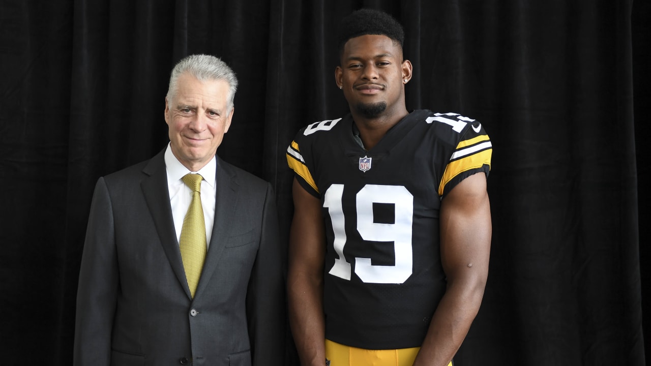 Steelers unveil Throwback Jersey