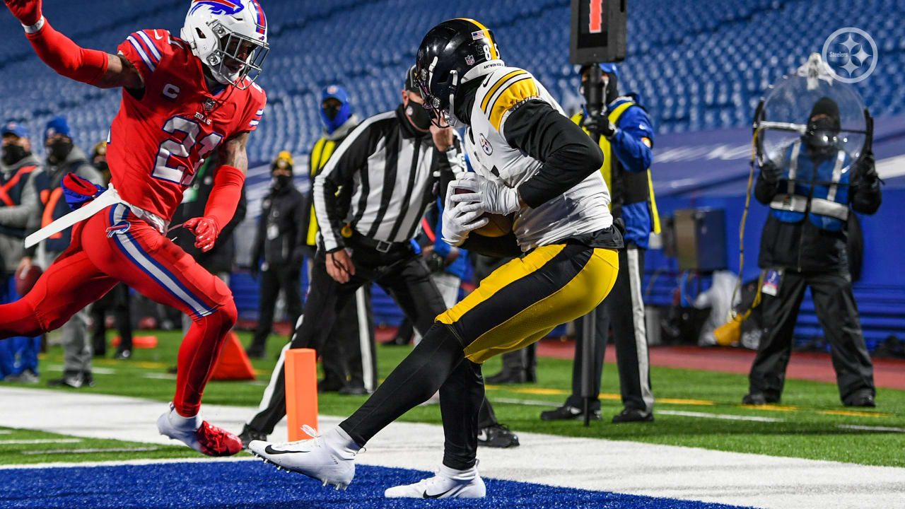 Bills CB Taron Johnson Recovers Muffed Kickoff By Steelers