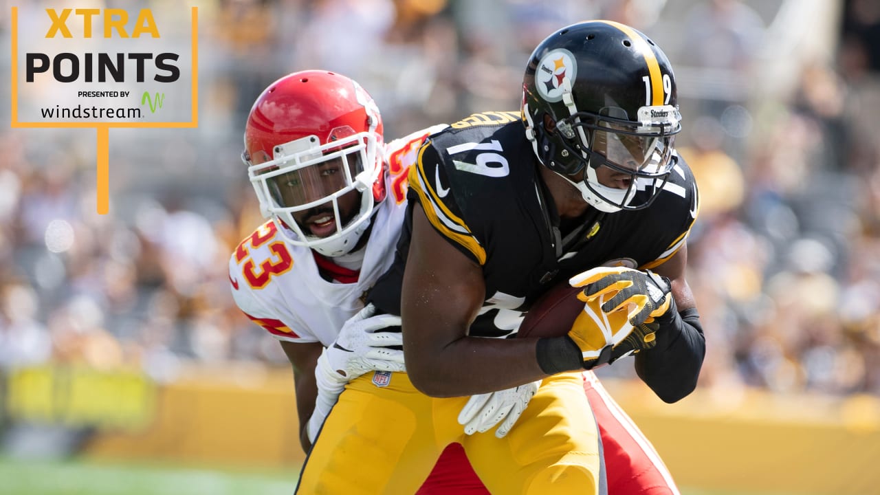 Mahomes throws 6 TDs, Chiefs hold off Steelers 42-37