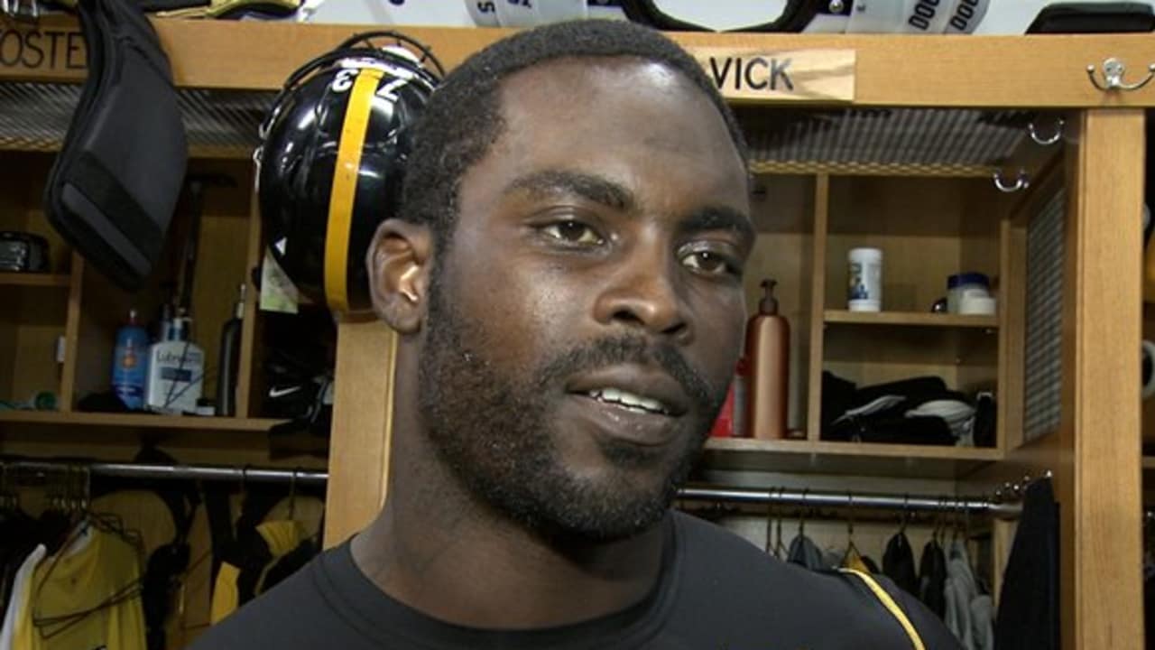 Mike Vick playing to win for the team and for Ben