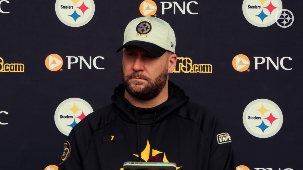 LOOK: Ben Roethlisberger's offseason beard is completely out of control 