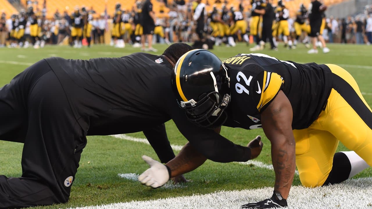 PHOTOS: Steelers Vs. Panthers Pregame