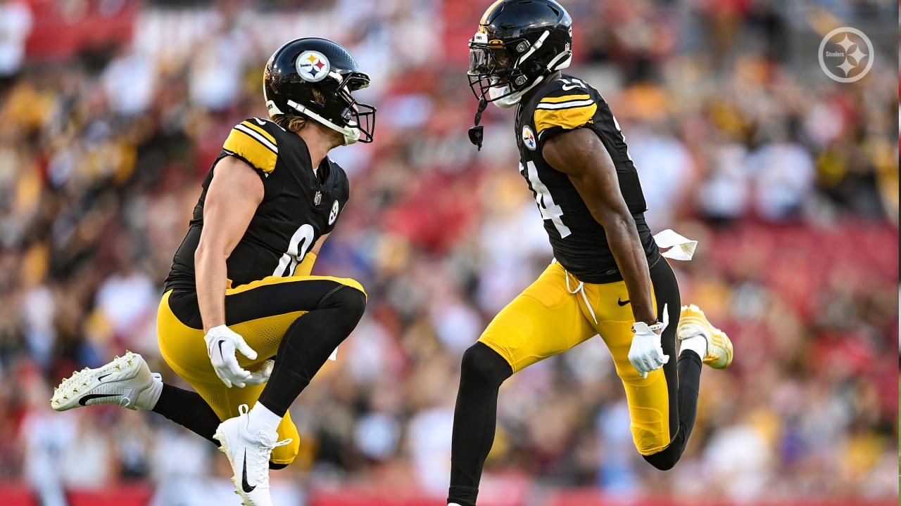 Pickett near perfect on opening drive as Steelers defeat Bucs 27-17 in  preseason opener