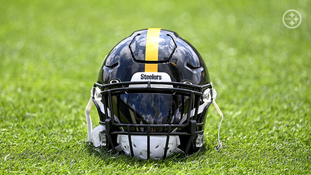 The Pittsburgh Steelers add 3 more names to their 2022 practice squad -  Behind the Steel Curtain