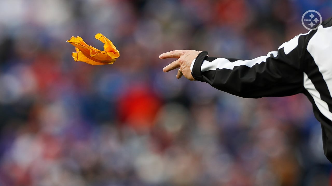 Tomlin throws a flag on team's 10 penalties