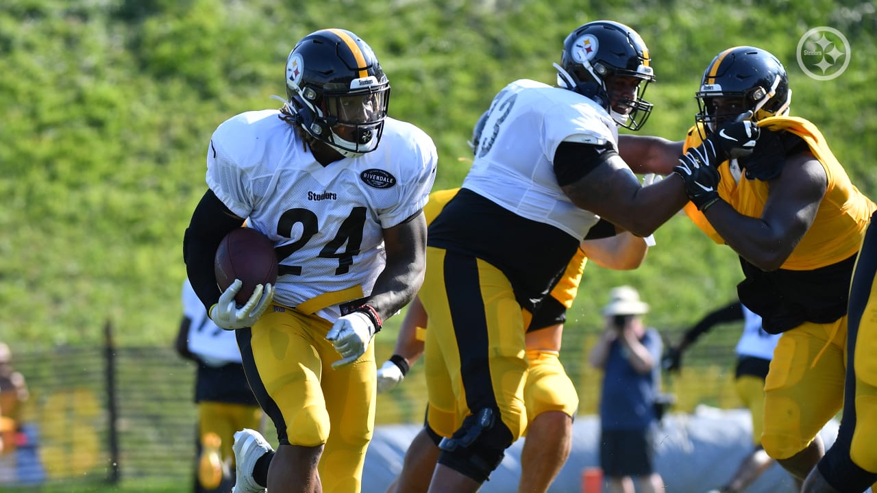 Steelers' undrafted rookie Ola Adeniyi draws comparison to