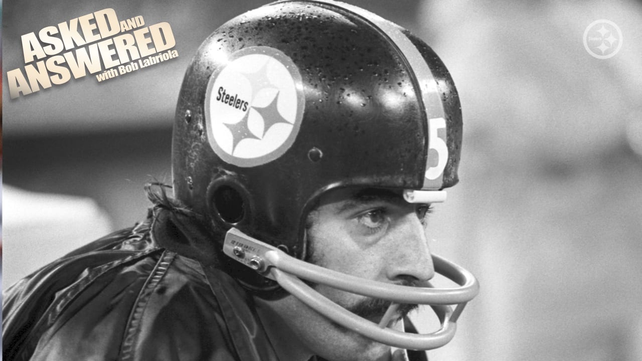 The N.F.L.'s Favorite Helmet Maker Is in Financial Trouble - The