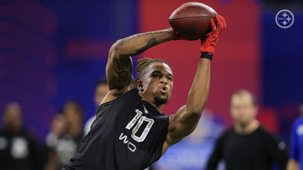 Watch Garrett Wilson Blaze a 4.38-Second 40-Yard Dash