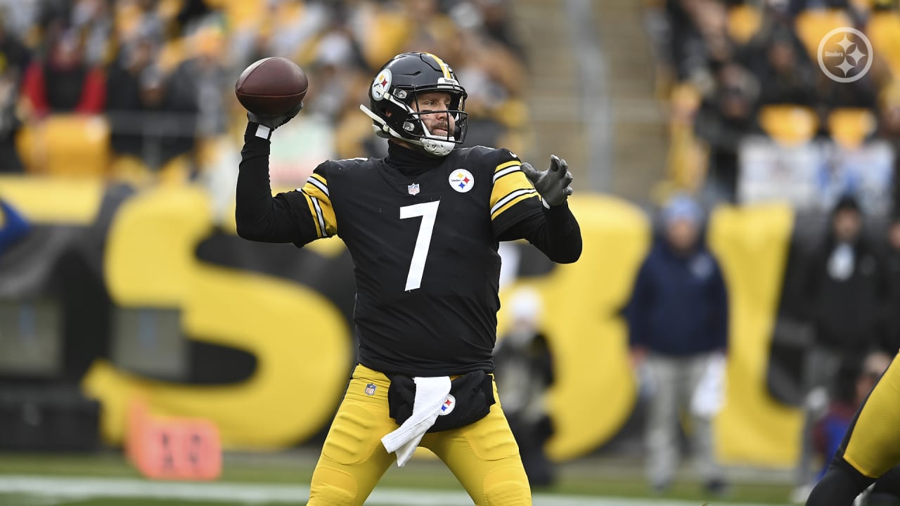 PHOTOS: A milestone for Roethlisberger