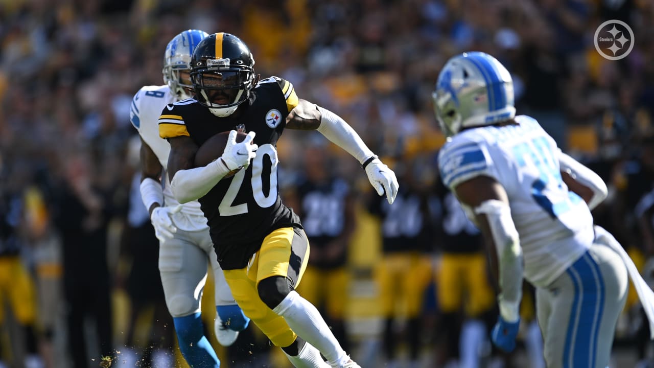 Cam Sutton Emphasizes Playing A Complete Game, Says There's Still 'A Lot Of  Ball Left' - Steelers Depot