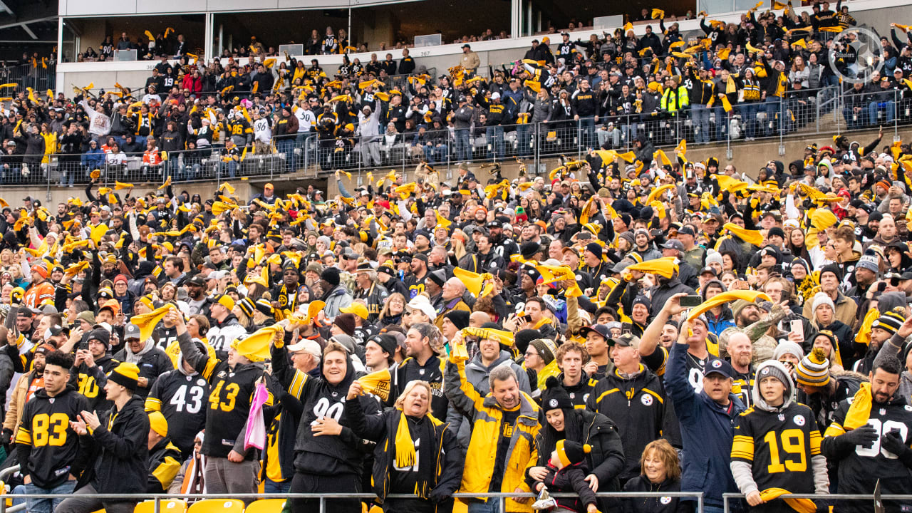 PHOTO: Pittsburgh Steelers Fan Allegedly Soils Himself in Heinz Field