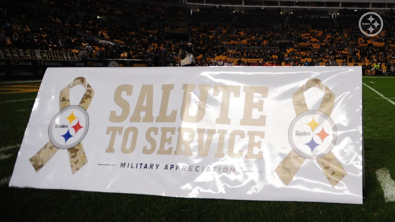 Pittsburgh Steelers honor local military members in Salute to Service event  > Pittsburgh Air Reserve Station > Article Display