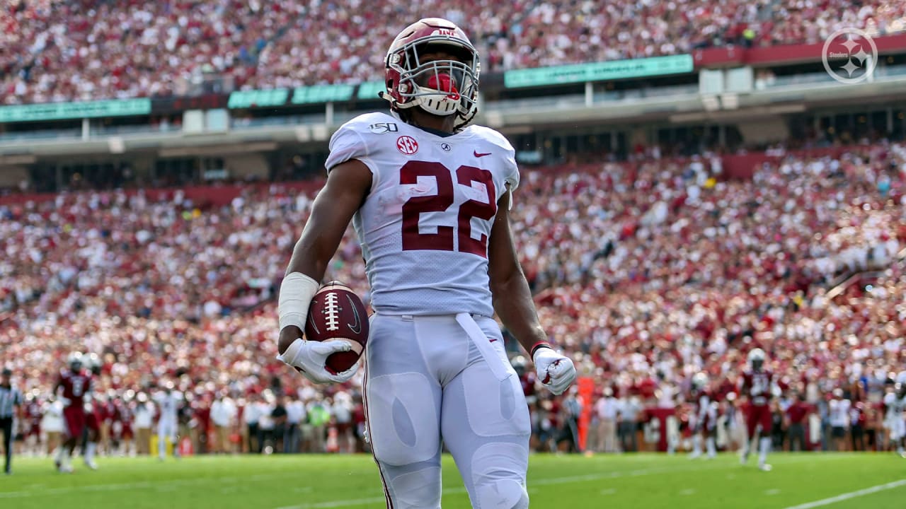 Benny Snell Jr. Named to Doak Walker Award Watch List