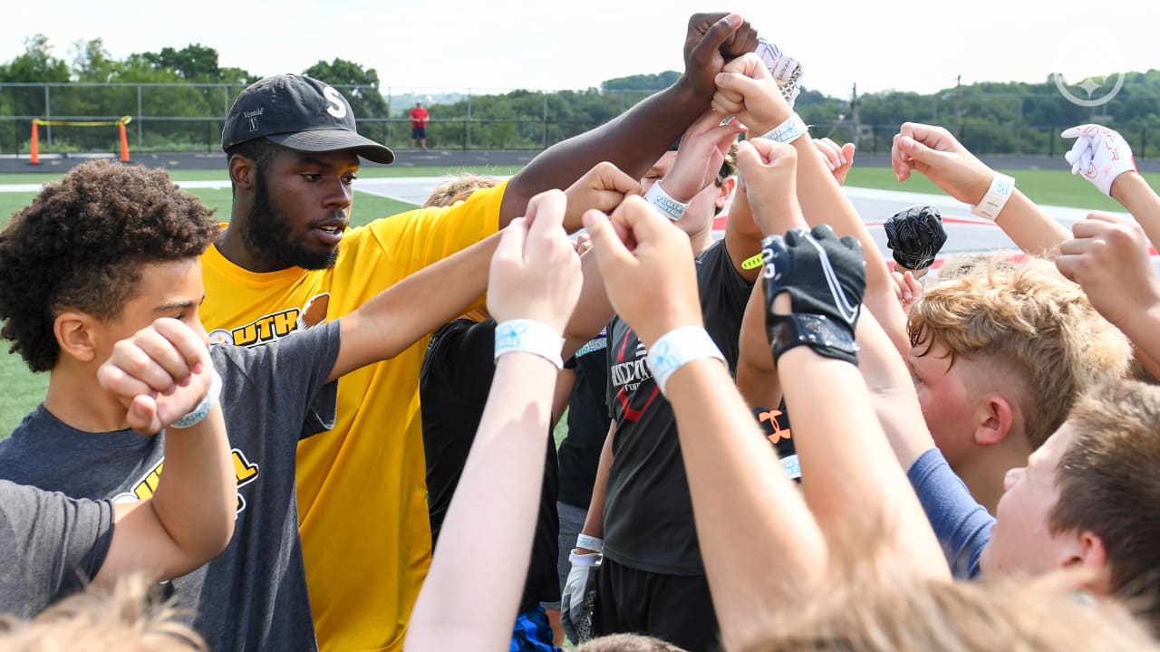 5 WPIAL Grads Turned NFL Players Team Up to Create Youth Football Camp -  Pittsburgh Sports Now